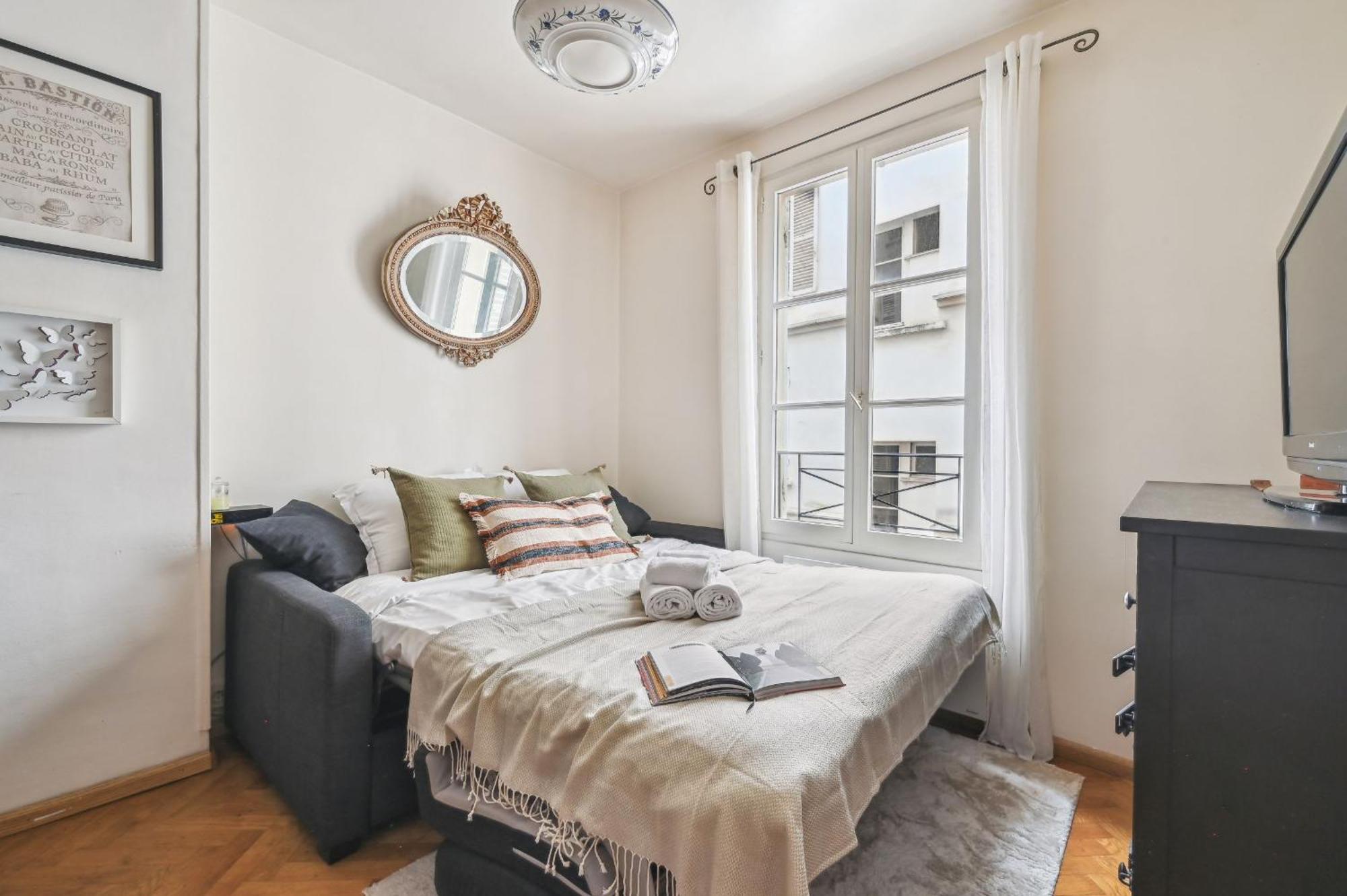Eiffel Tower & Des Invalides - 1br - Cityapartmentstay Parigi
