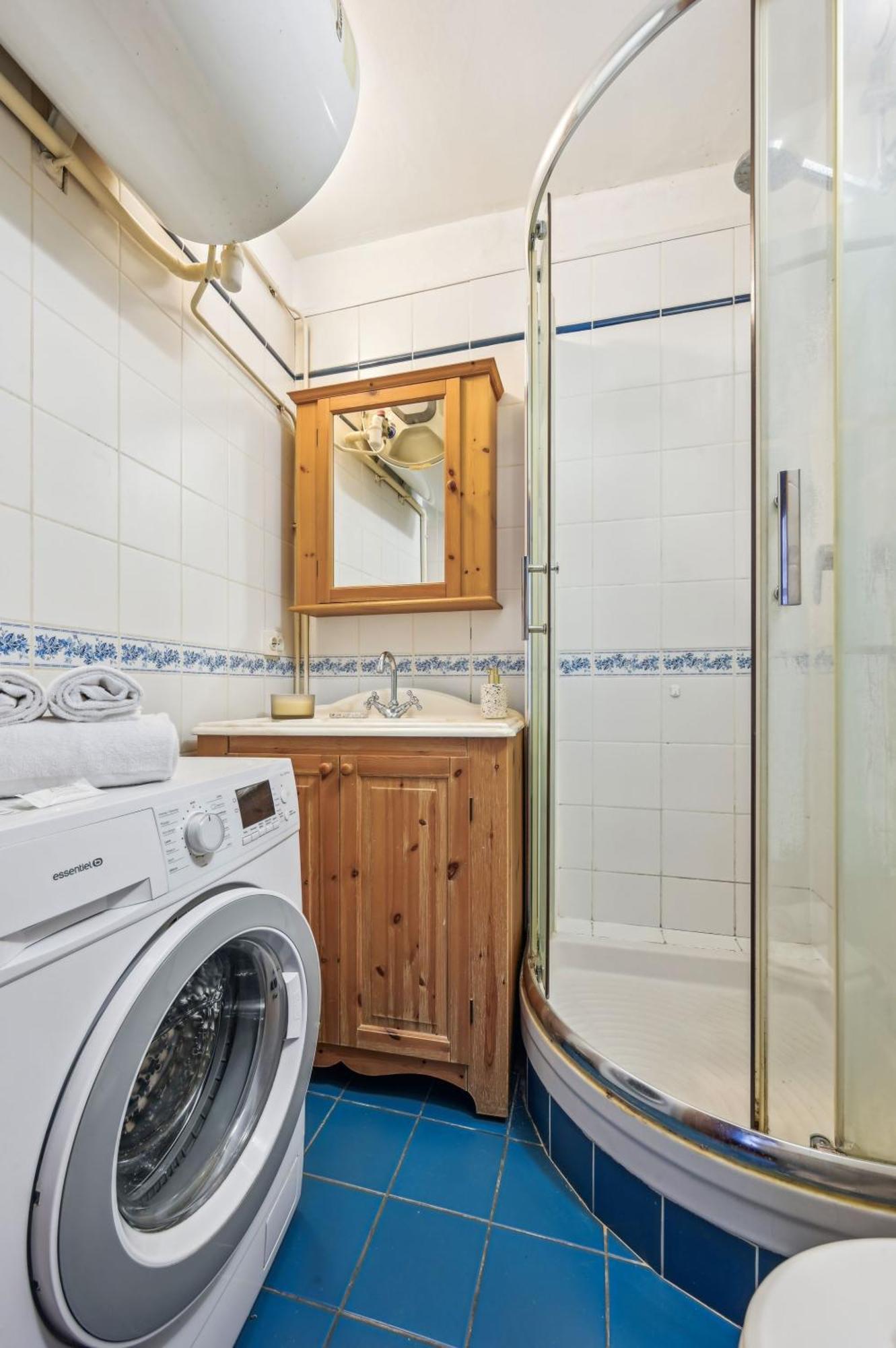 Eiffel Tower & Des Invalides - 1br - Cityapartmentstay Appartamento