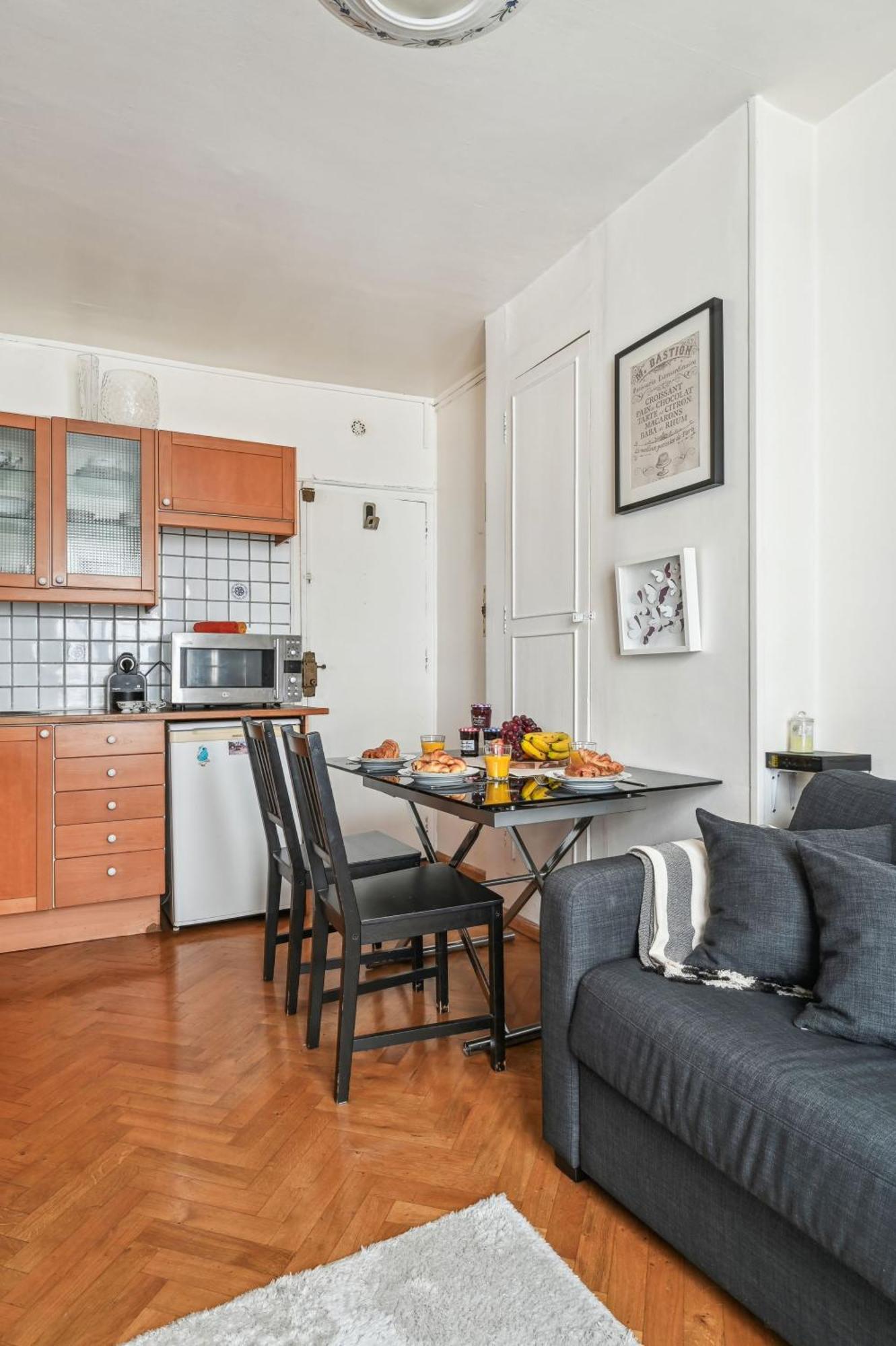 Eiffel Tower & Des Invalides - 1br - Cityapartmentstay Parigi
